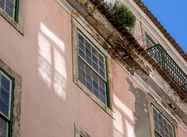 Omega Windows Explains U-Factor vs. R-Value: What Baltimore Homeowners Should Know Before Replacing Windows