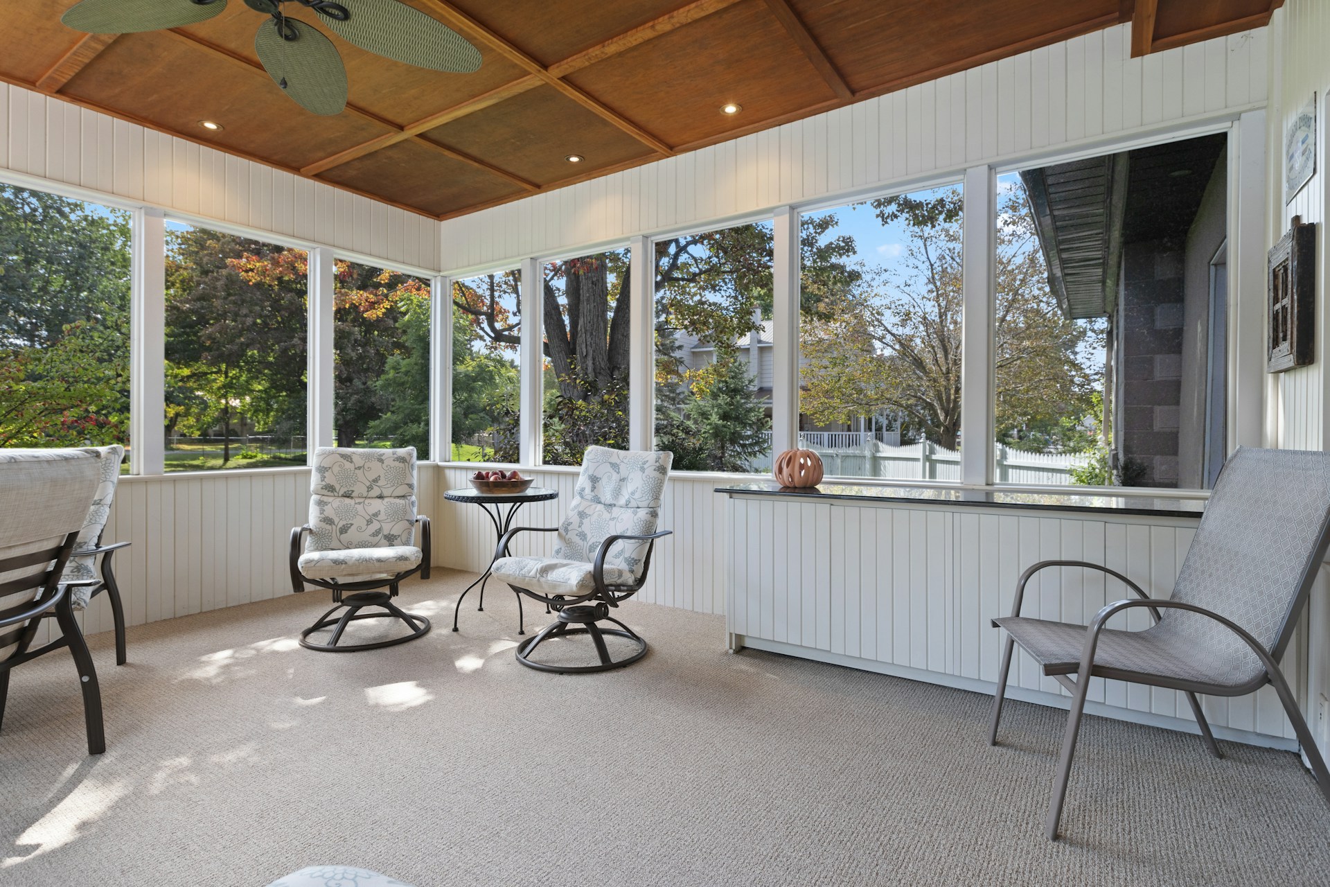 How Sunrooms and Porch Enclosures Can Add Year-Round Living Space in the GTA
