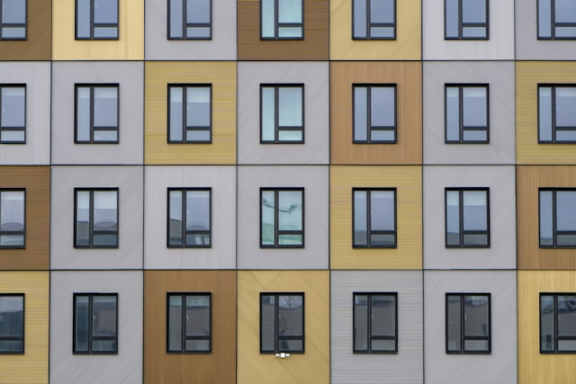 Fiberglass vs. Vinyl Windows: Which Is Better for Your Home?